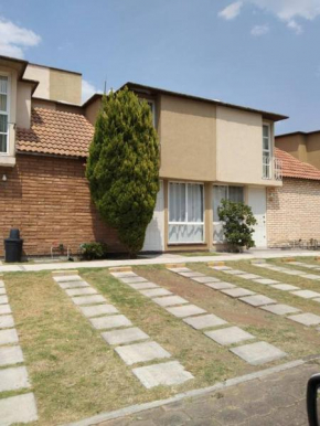 Linda Casa en coto privado. Casa Petirrojo Morelia